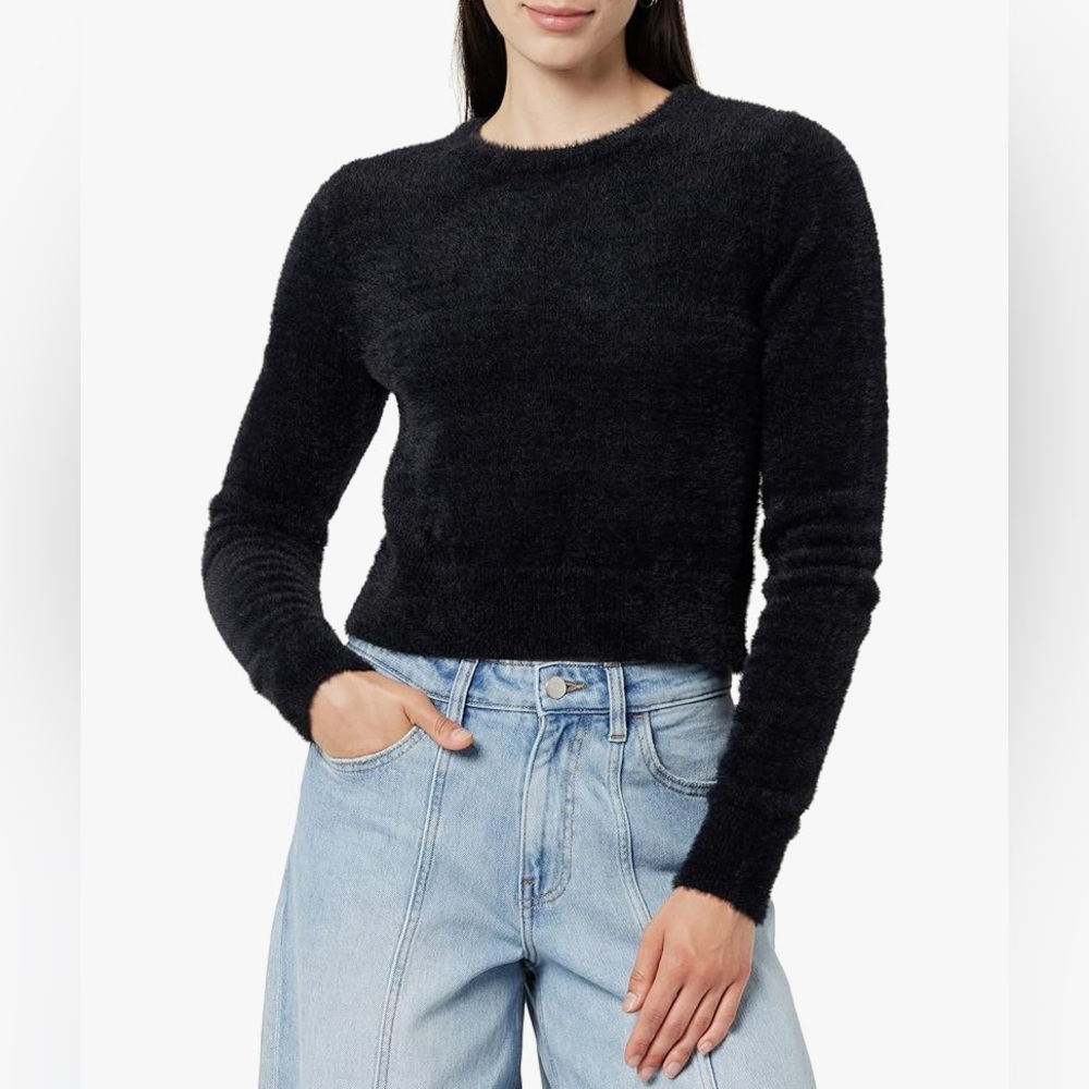 NWT The Drop Juliana cropped eyelash sweater size Large.
